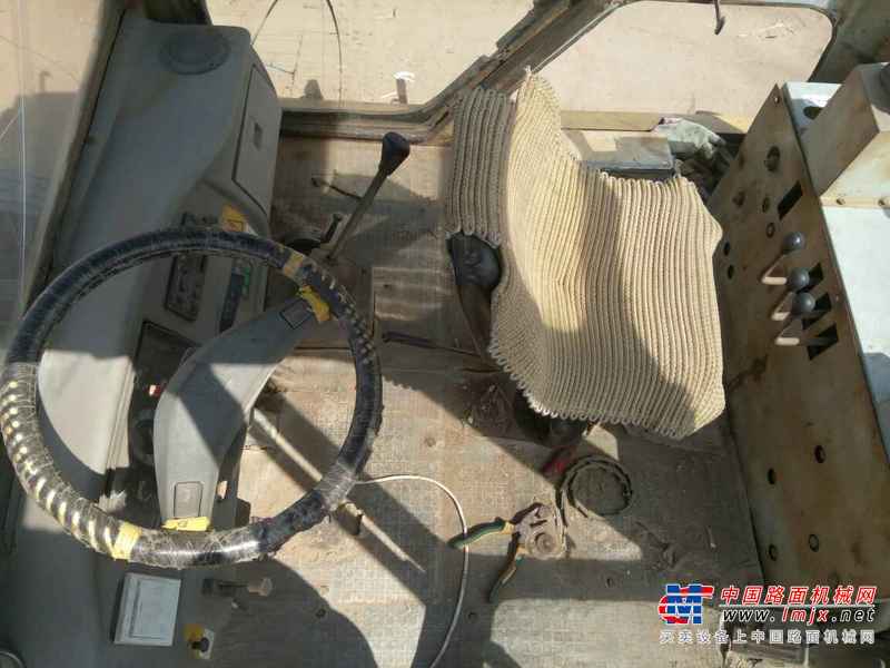 辽宁出售转让二手10000小时2007年福田雷沃轮挖WLY4挖掘机