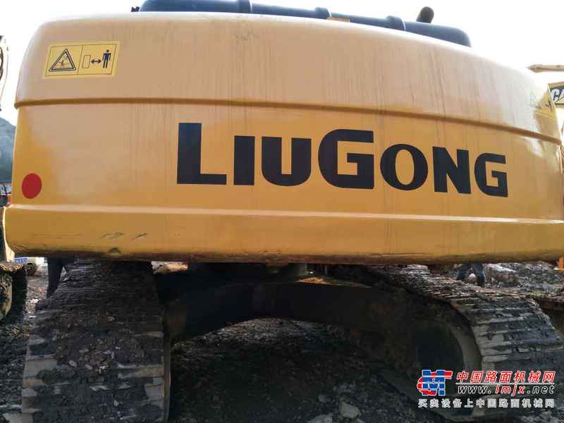 贵州出售转让二手6900小时2011年柳工CLG922D挖掘机