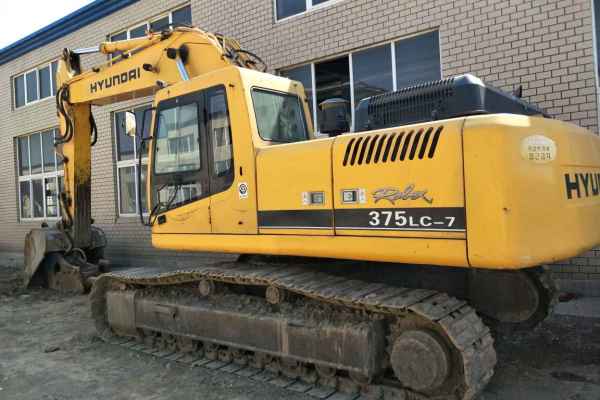 辽宁出售转让二手8000小时2010年现代R305LC挖掘机