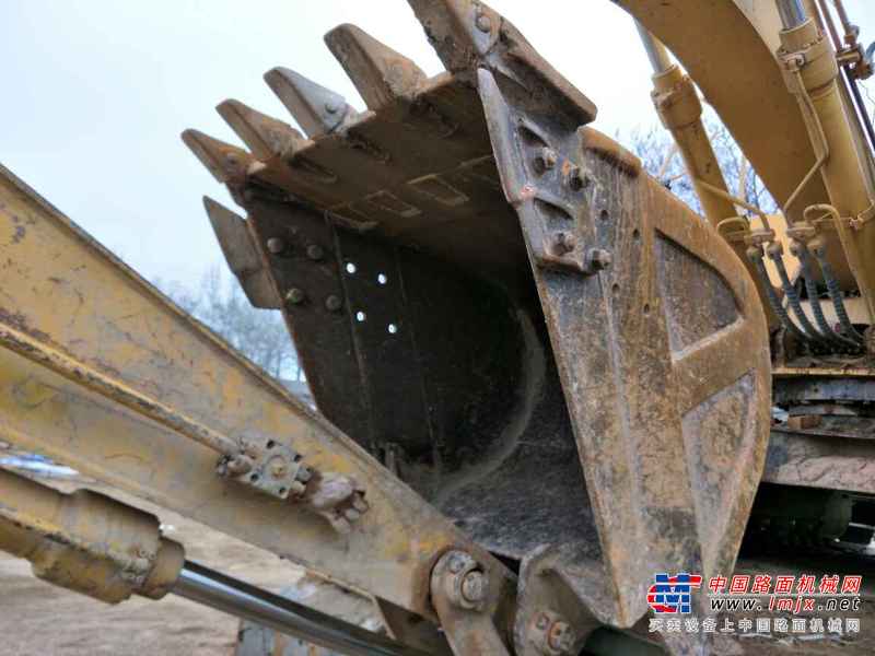 河南出售转让二手5500小时2012年柳工CLG915D挖掘机