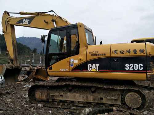 贵州出售转让二手12000小时2006年卡特彼勒320C挖掘机