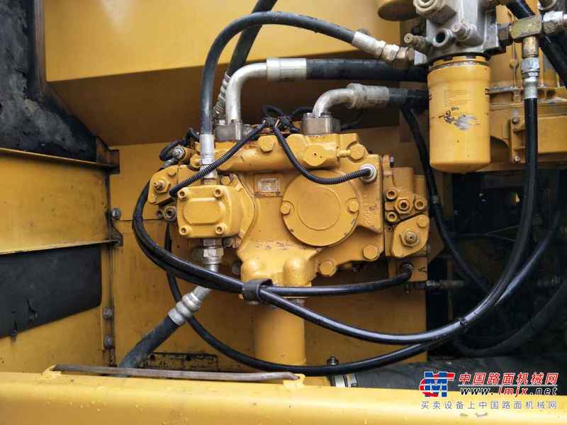 贵州出售转让二手12000小时2006年卡特彼勒320C挖掘机