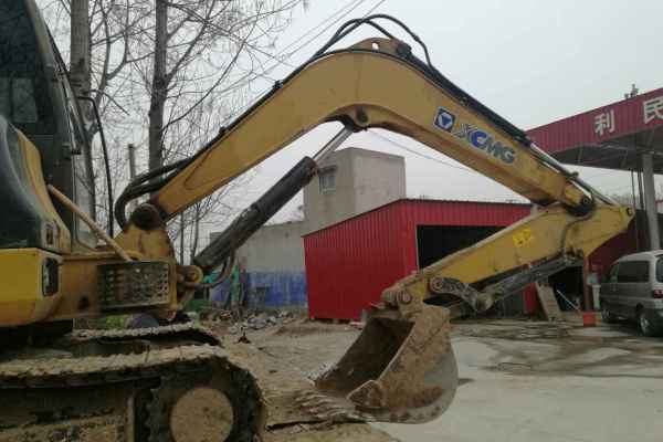 安徽出售转让二手4000小时2013年徐工XE60CA挖掘机