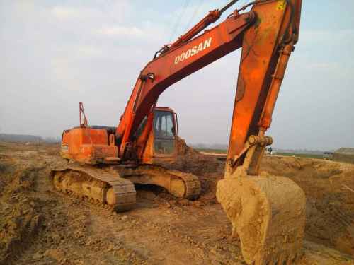 山东出售转让二手9500小时2008年斗山DH220挖掘机