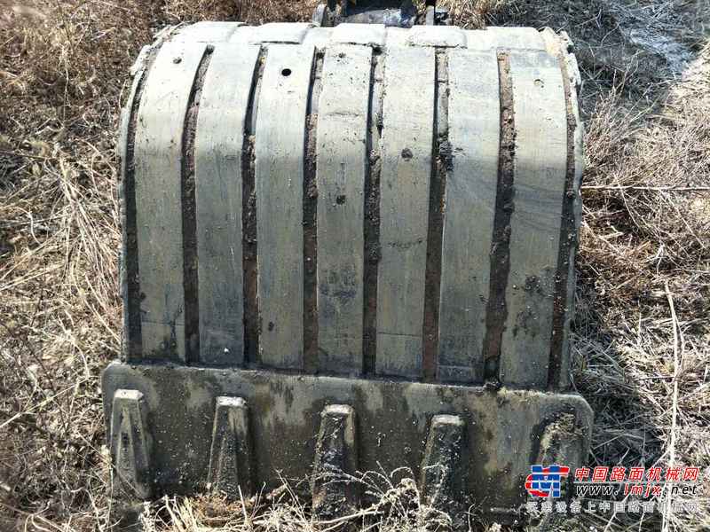 辽宁出售转让二手4000小时2012年沃得重工W260挖掘机