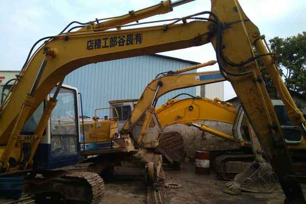 广东出售转让二手12000小时2003年小松PC120挖掘机
