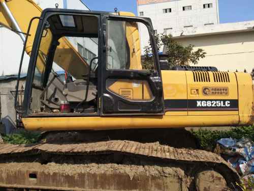 江苏出售转让二手10000小时2011年厦工XG825挖掘机