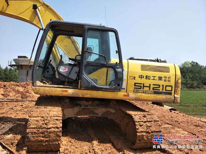 江西出售转让二手9000小时2007年住友SH210挖掘机