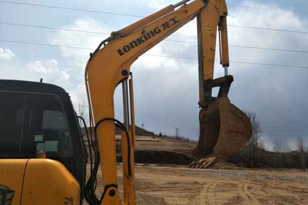 河北出售转让二手5000小时2011年龙工LG6060挖掘机