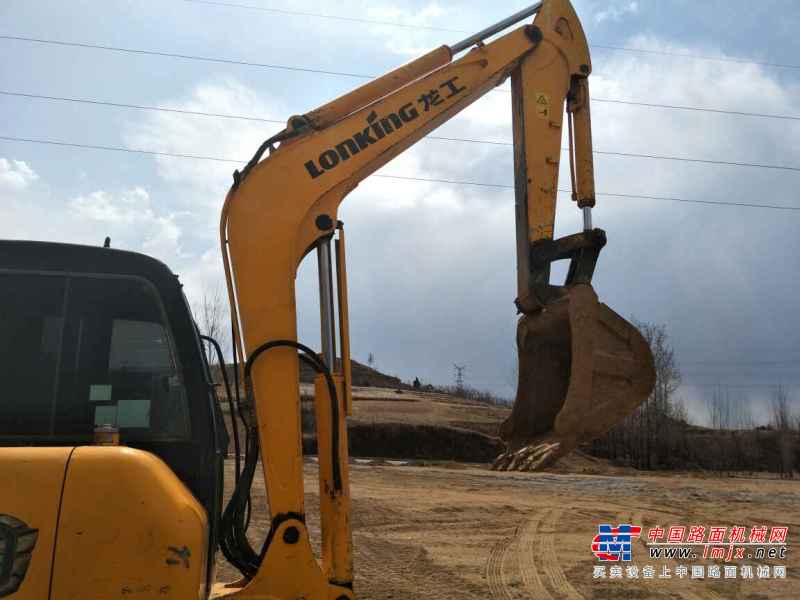 河北出售转让二手5000小时2011年龙工LG6060挖掘机