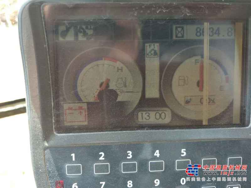 江西出售转让二手8500小时2010年日立ZX200LC挖掘机