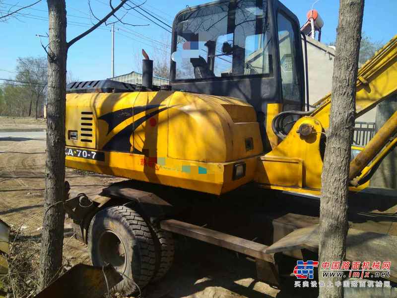山东出售转让二手3210小时2009年鑫豪轮挖XHL80挖掘机