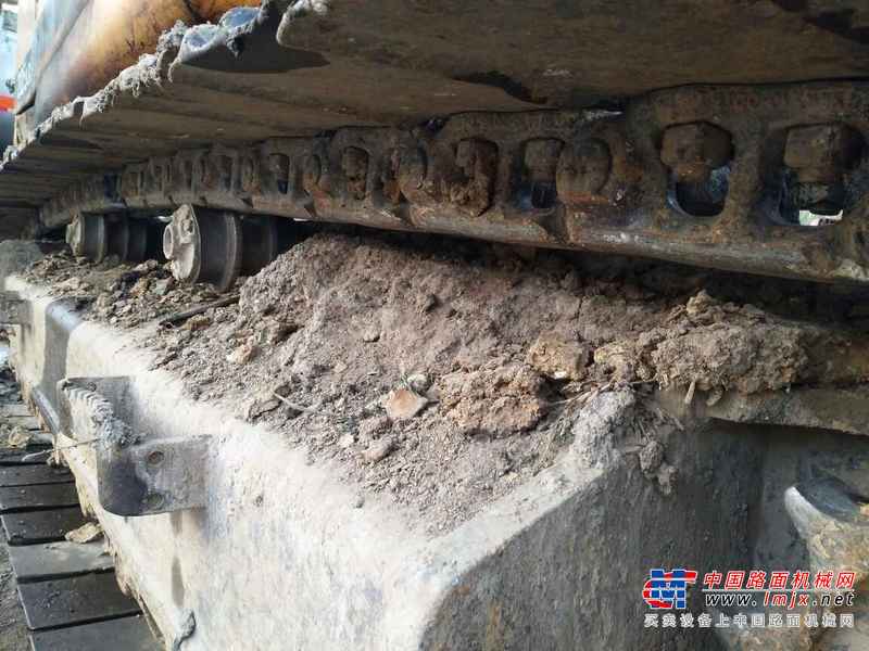 河南出售转让二手15000小时2009年现代R225LC挖掘机
