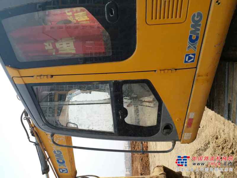 安徽出售转让二手8400小时2011年徐工XE210挖掘机