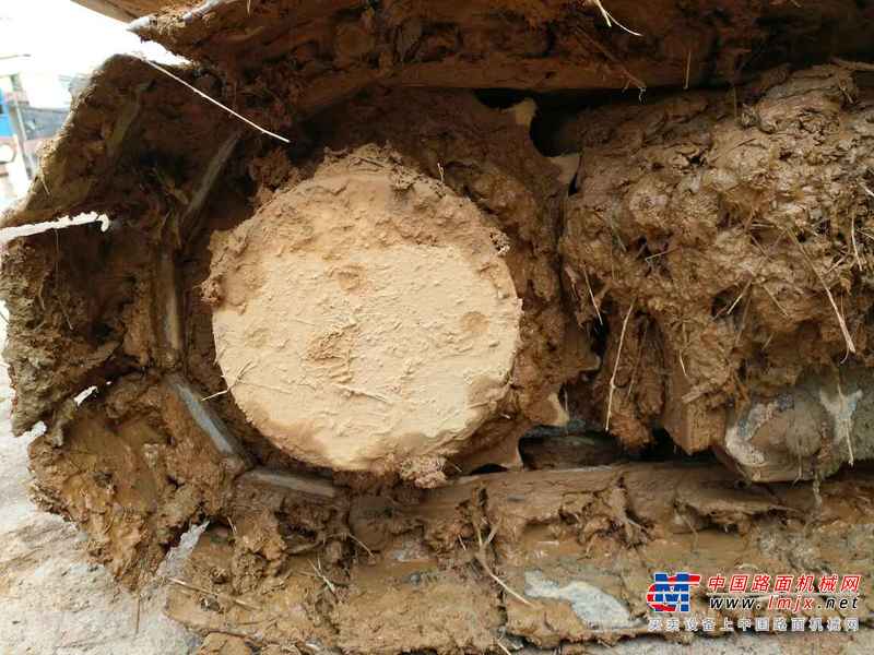 江西出售转让二手8000小时2010年现代R55挖掘机