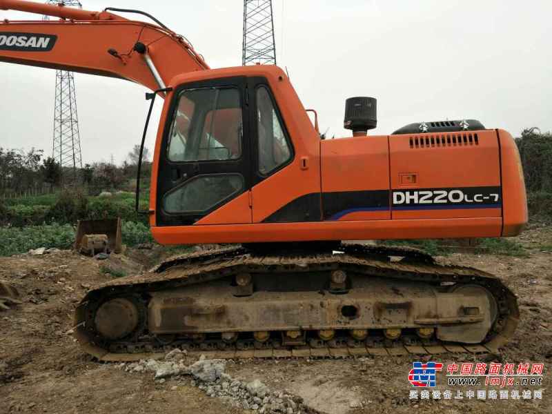四川出售转让二手5922小时2008年斗山DH220挖掘机