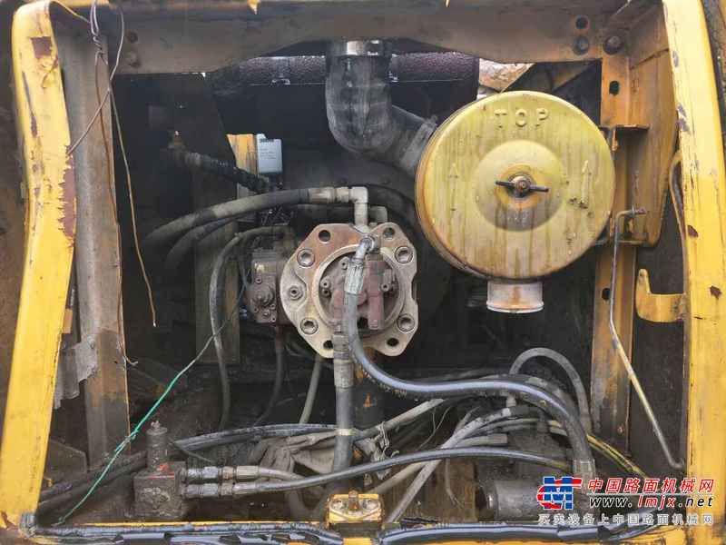 江西出售转让二手12000小时2006年现代R220LC挖掘机