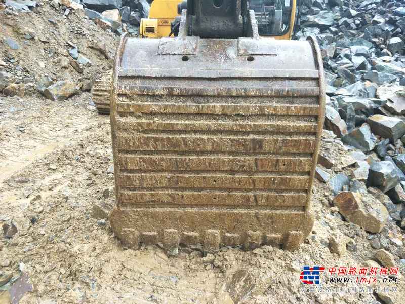 江西出售转让二手12000小时2006年现代R220LC挖掘机