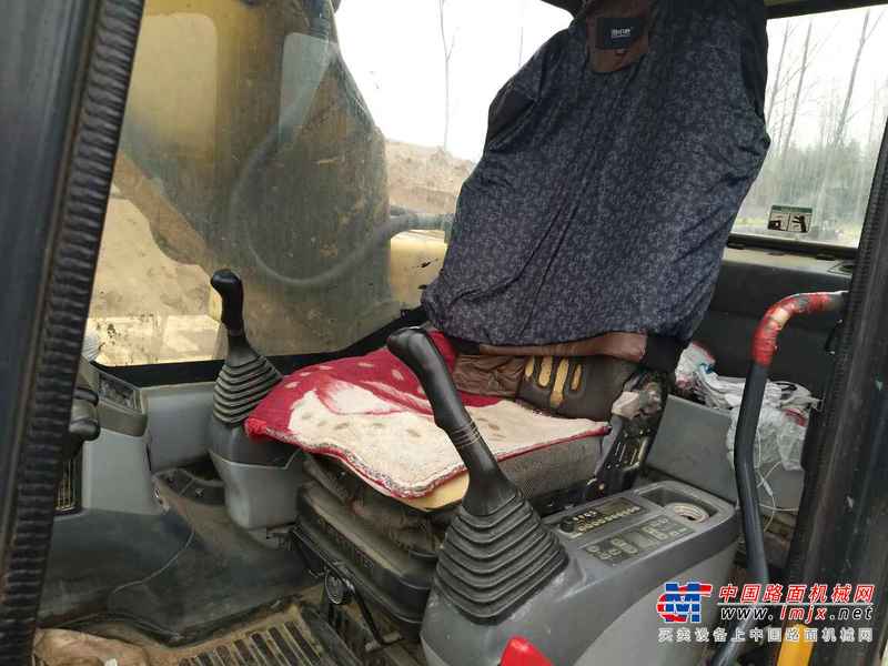河南出售转让二手15566小时2006年小松PC220挖掘机