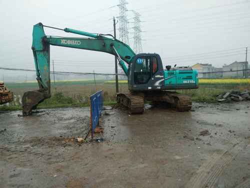 安徽出售转让二手15000小时2010年神钢SK210LC挖掘机