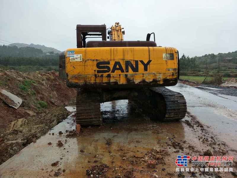 江西出售转让二手5000小时2011年三一重工SY215C挖掘机