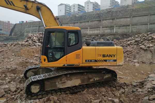 河南出售转让二手9675小时2009年三一重工SY235C挖掘机