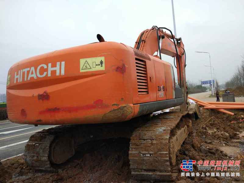 安徽出售转让二手8694小时2009年日立ZX200挖掘机