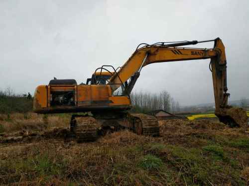 湖北出售转让二手8600小时2009年三一重工SY215C挖掘机