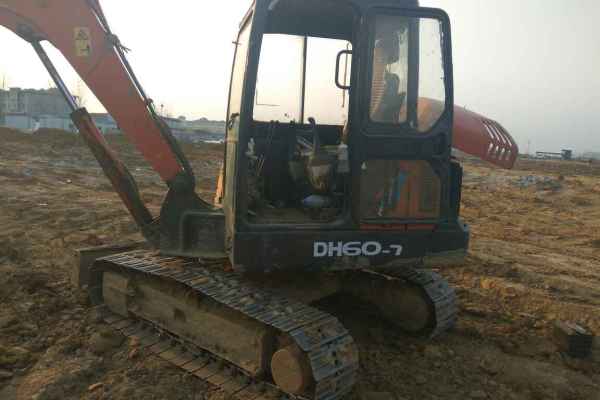山东出售转让二手12000小时2007年斗山DH55挖掘机