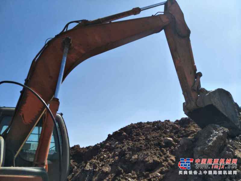 云南出售转让二手9832小时2007年日立EX230挖掘机