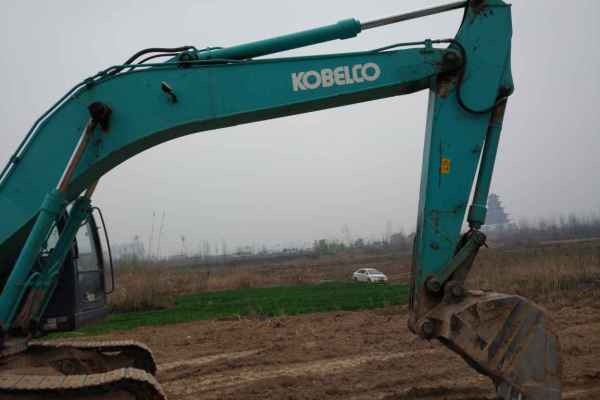 陕西出售转让二手8700小时2008年神钢SK250挖掘机