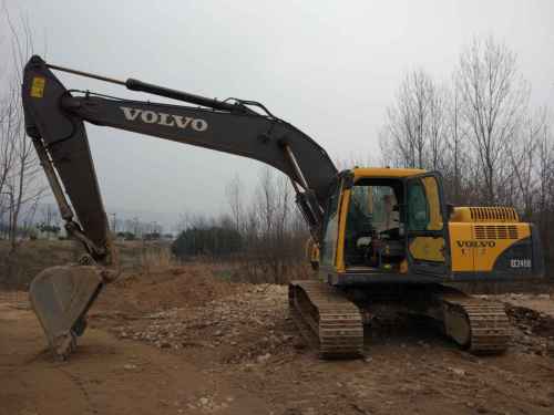 陕西出售转让二手10000小时2009年沃尔沃EC210B挖掘机