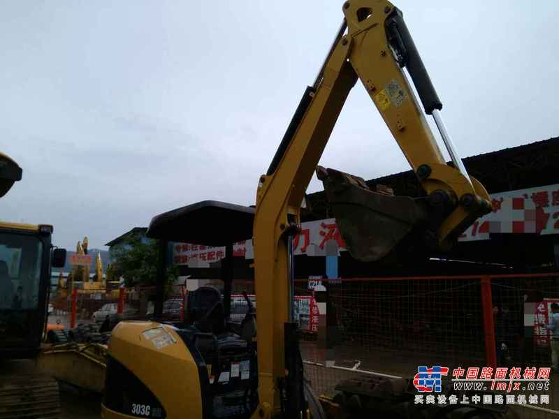 广东出售转让二手3000小时2010年卡特彼勒303CR挖掘机
