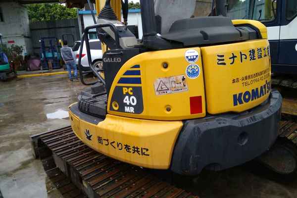 广东出售转让二手3000小时2008年小松PC40MR挖掘机