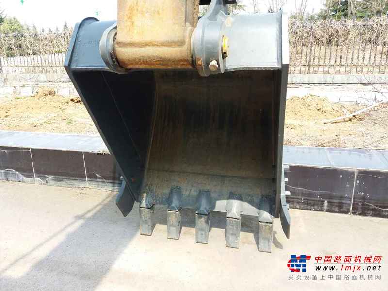 山东出售转让二手6000小时2011年山重建机922C挖掘机