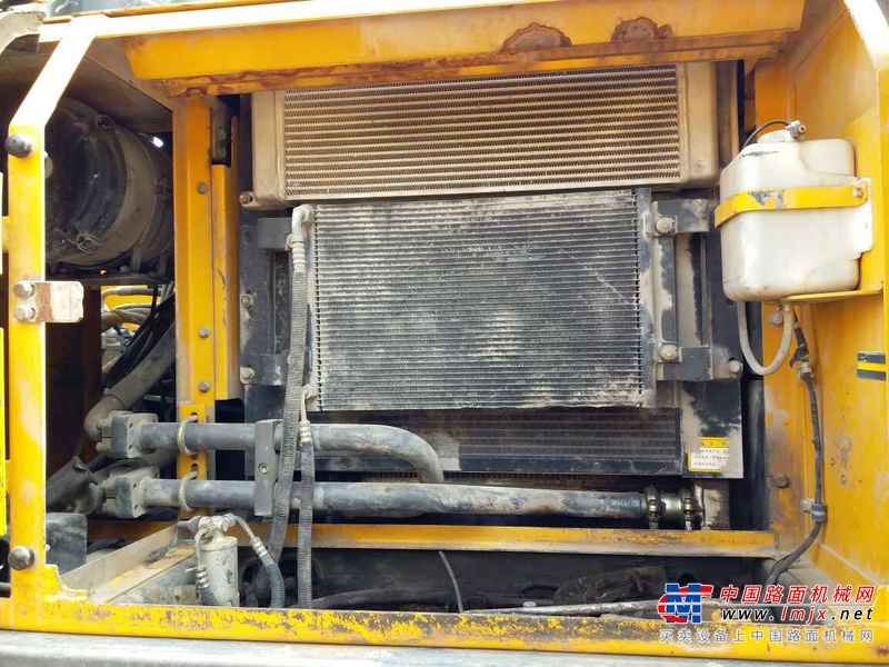 山东出售转让二手6000小时2011年山重建机922C挖掘机