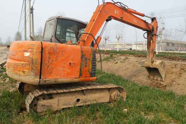 江苏出售转让二手8936小时2010年日立ZX70挖掘机