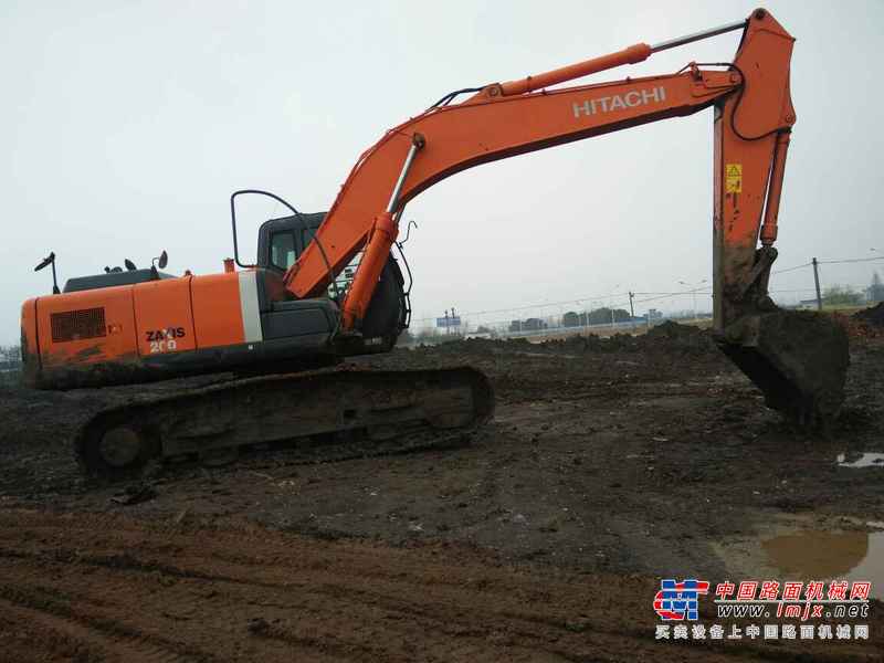 安徽出售转让二手4500小时2013年日立ZX200LC挖掘机