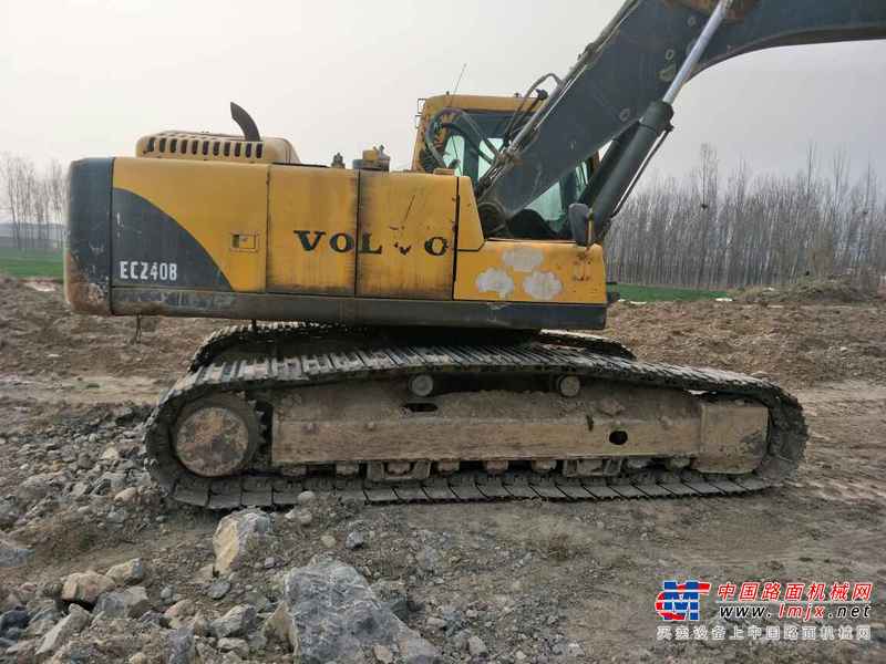 河南出售转让二手9500小时2011年沃尔沃EC240B挖掘机