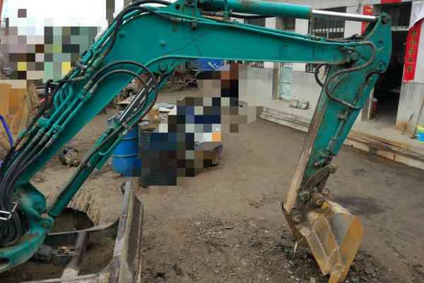 陕西出售转让二手3500小时2008年小松PC40MR挖掘机