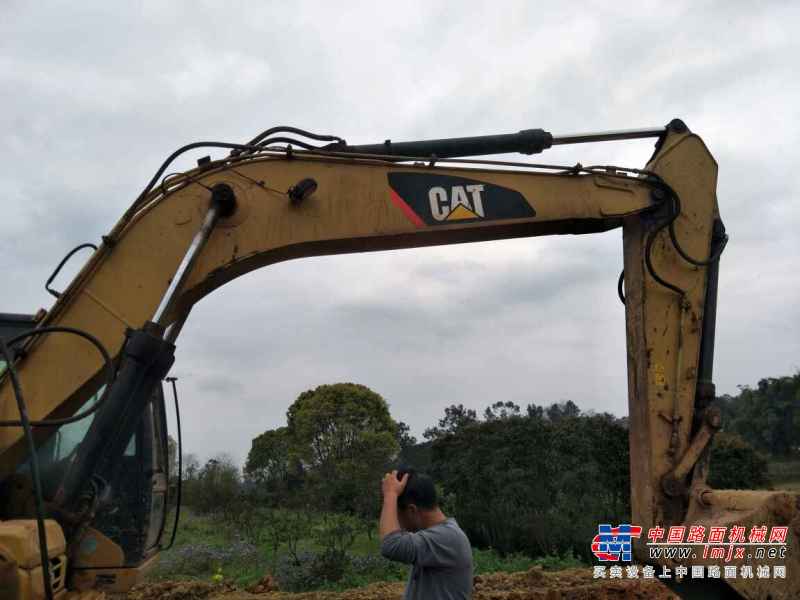 四川出售转让二手12000小时2009年卡特彼勒315D挖掘机