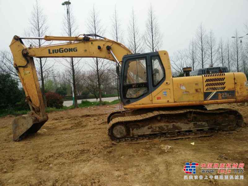 安徽出售转让二手12000小时2009年柳工CLG922挖掘机