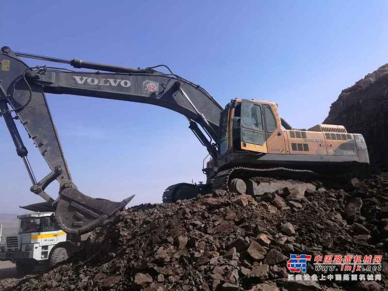 山西出售转让二手18000小时2012年沃尔沃EC460BLC挖掘机