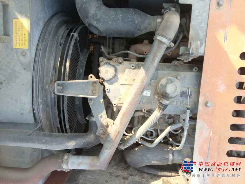 山东出售转让二手6000小时2010年日立ZX200挖掘机