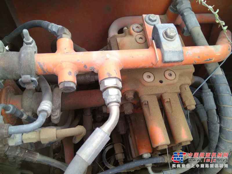 山东出售转让二手8000小时2009年日立ZX70挖掘机