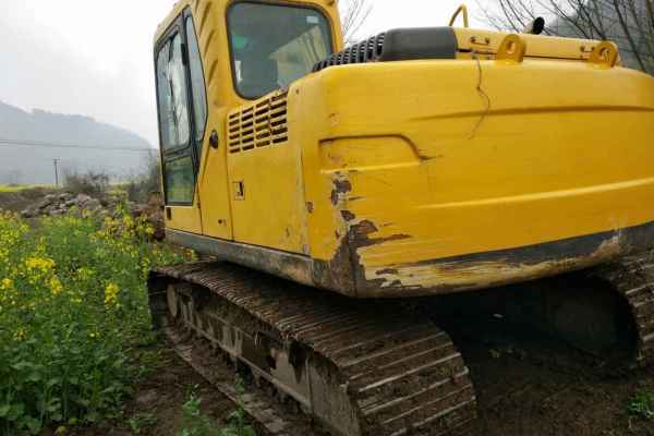 湖北出售转让二手2800小时2012年临工LG6150挖掘机