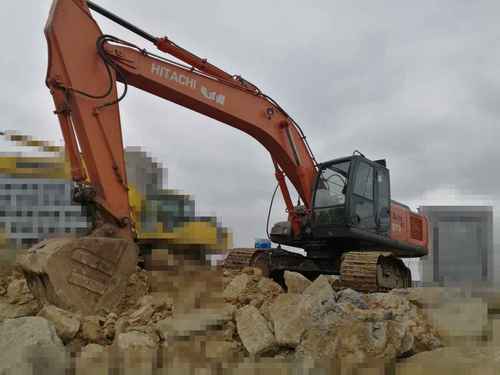 贵州出售转让二手8950小时2009年日立ZX270挖掘机