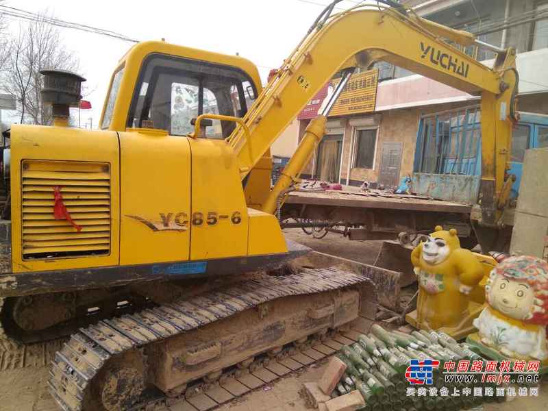 山东出售转让二手8000小时2007年玉柴YC85挖掘机