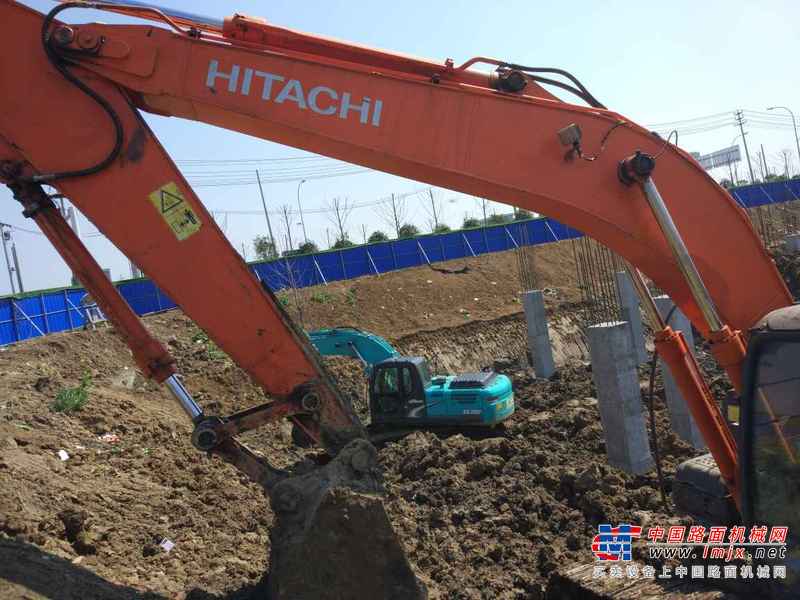 安徽出售转让二手7163小时2009年日立ZX200挖掘机