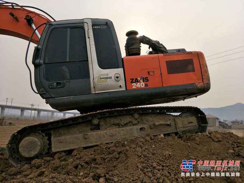 河北出售转让二手6700小时2011年日立ZX200挖掘机